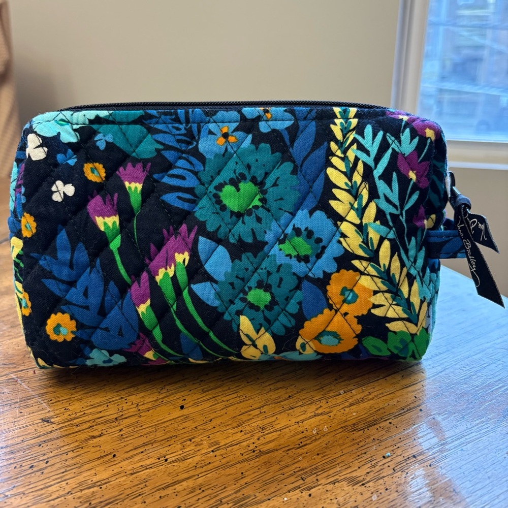 Vera travel cosmetics bag - Picture 2 of 5